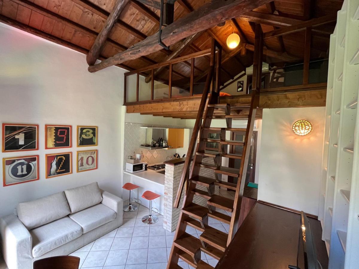 La Casa Gialla Cagliari Eksteriør bilde
