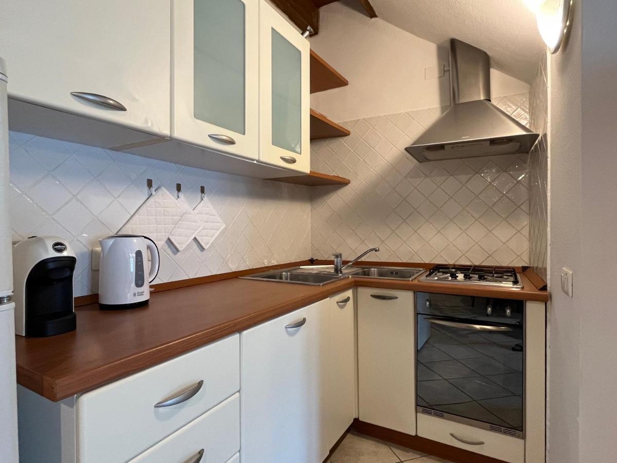 La Casa Gialla Cagliari Eksteriør bilde