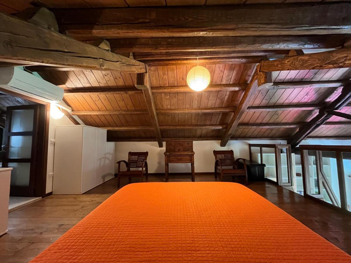 La Casa Gialla Cagliari Eksteriør bilde